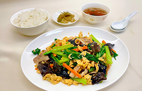 豚肉と木耳の卵炒め