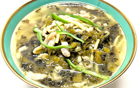 豚肉と高菜の汁そば